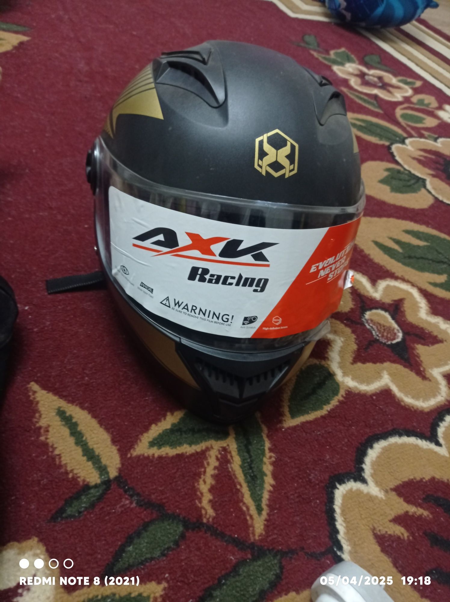 Kaska sotiladi srochno.narxi 295000 soʻm.