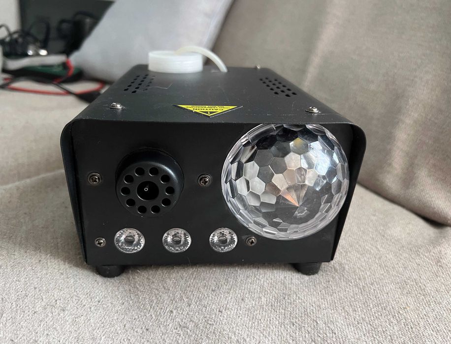 Mașină de fum cu lumini LED MOSFiATA 600W funcțională fără telecomandă