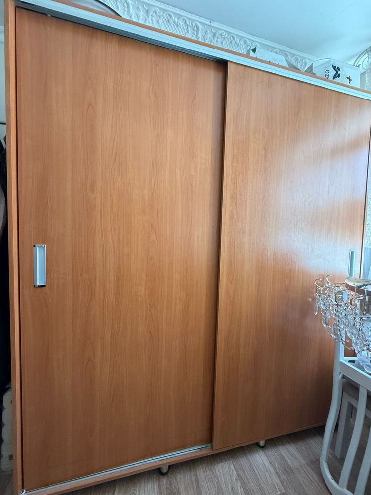 Продается шкаф купе