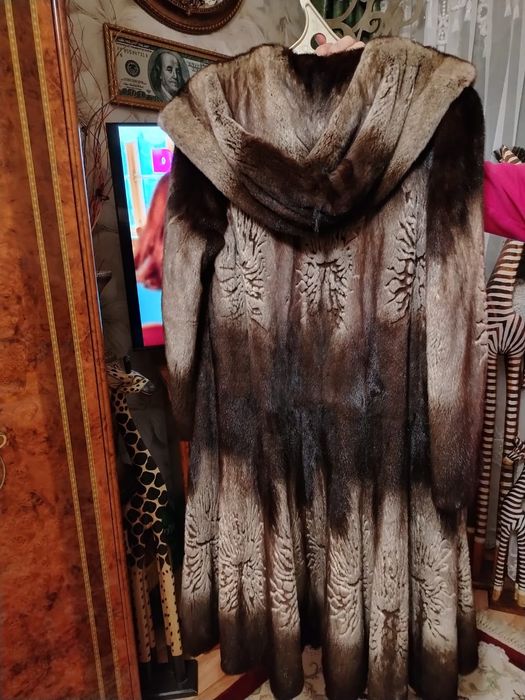Норковая шуба новая