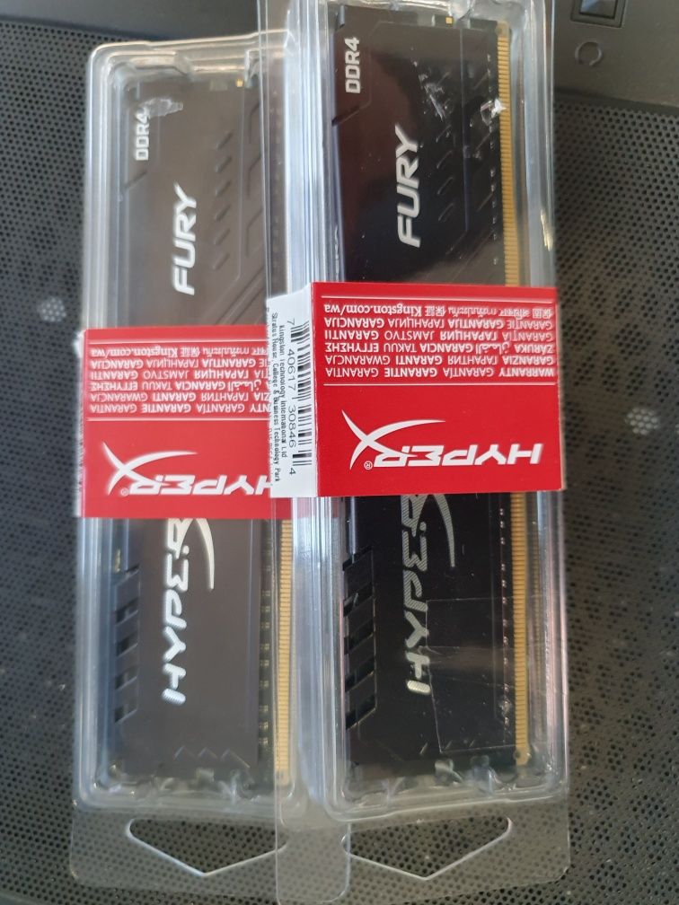 Kit Memorii HyperX 32 GB DDR4 3200 CL 16