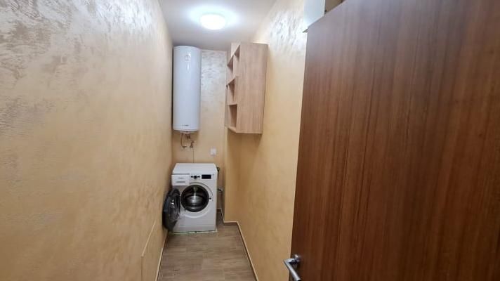Дава се под наем Двустаен апартамент в Пловдив, Кършияка - 70 кв.м за 450 € - Снимка #4