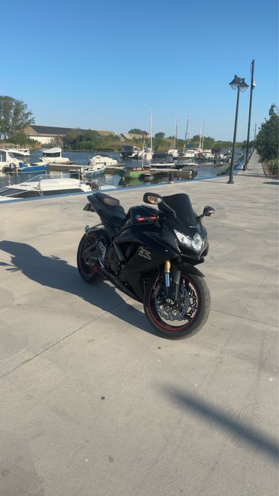 Suzuki gsxr600 k9