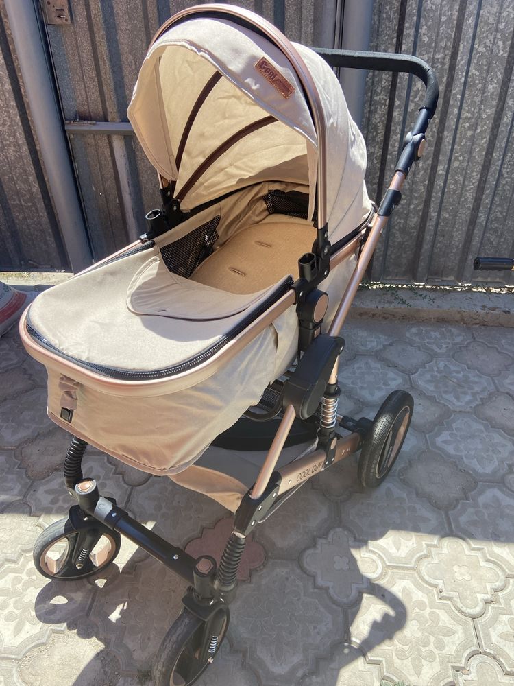 Продам детскую коляску