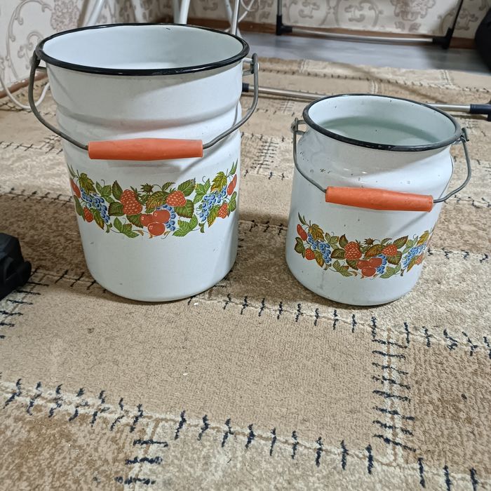 Продается Набор бидонов