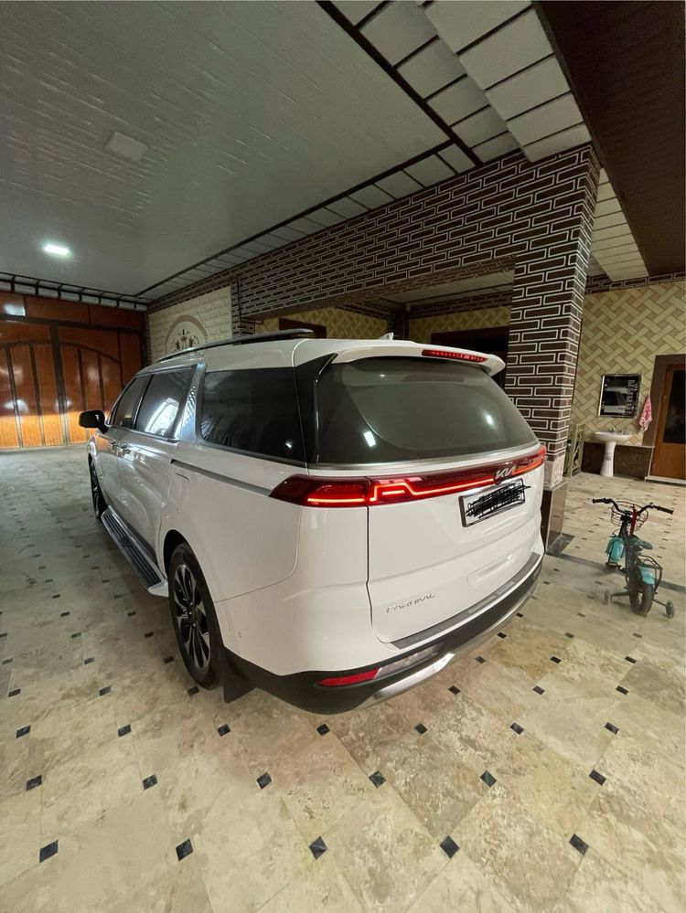 Kia karnival 9 kishilik