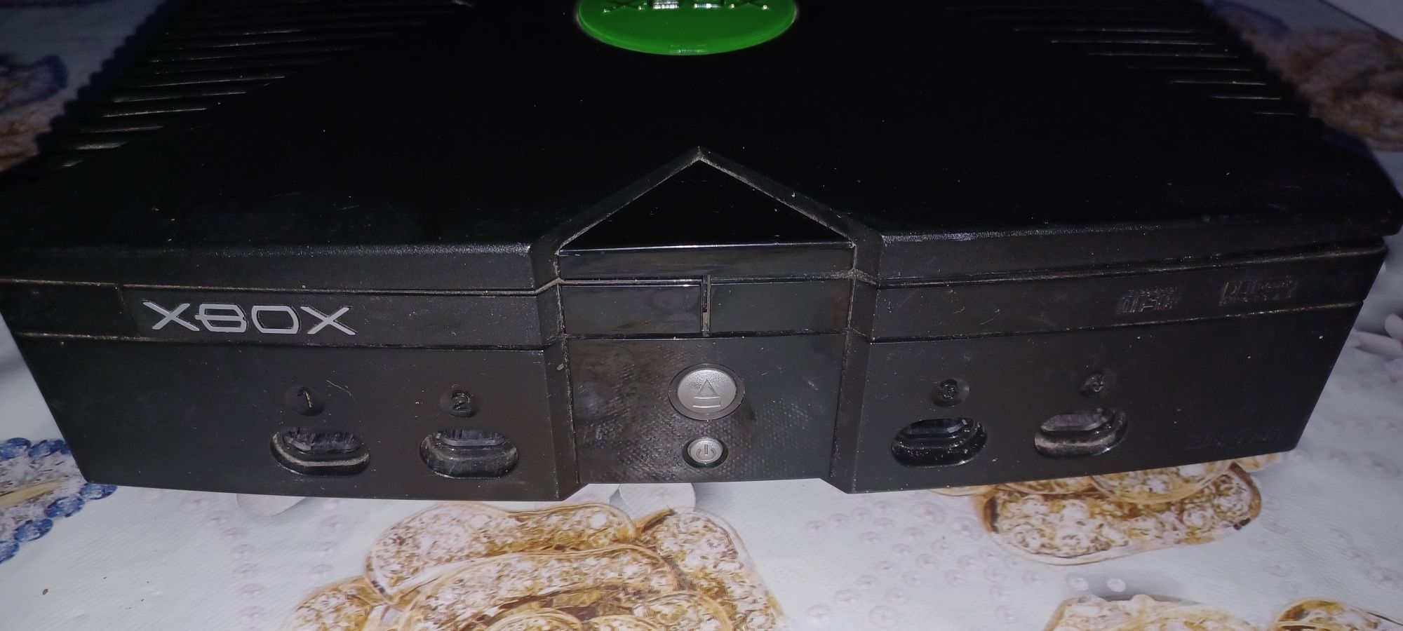 Xbox + cabluri de conectare +2console + conectare dvd