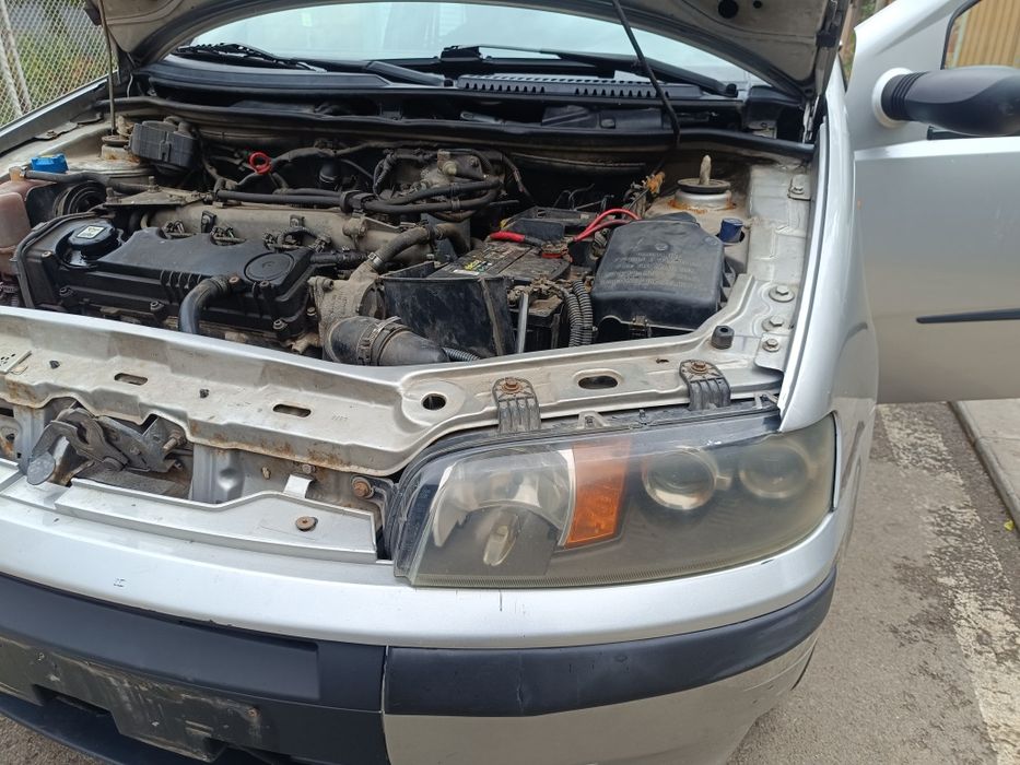 Фарове за Фиат Пунто МК2