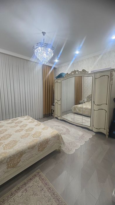 Спальный гарнитур