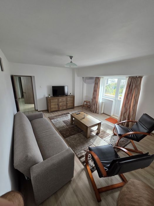 De închiriat apartament 2 camere – Piața Alba Iulia, vedere panoramică