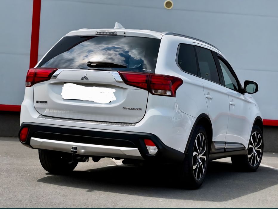 Vand Misubishi Outlander 3  2019 2.2d euro6 fara adblue