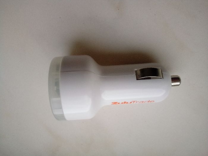 Charger USB dual, fast charge pentru auto, cu doua iesiri