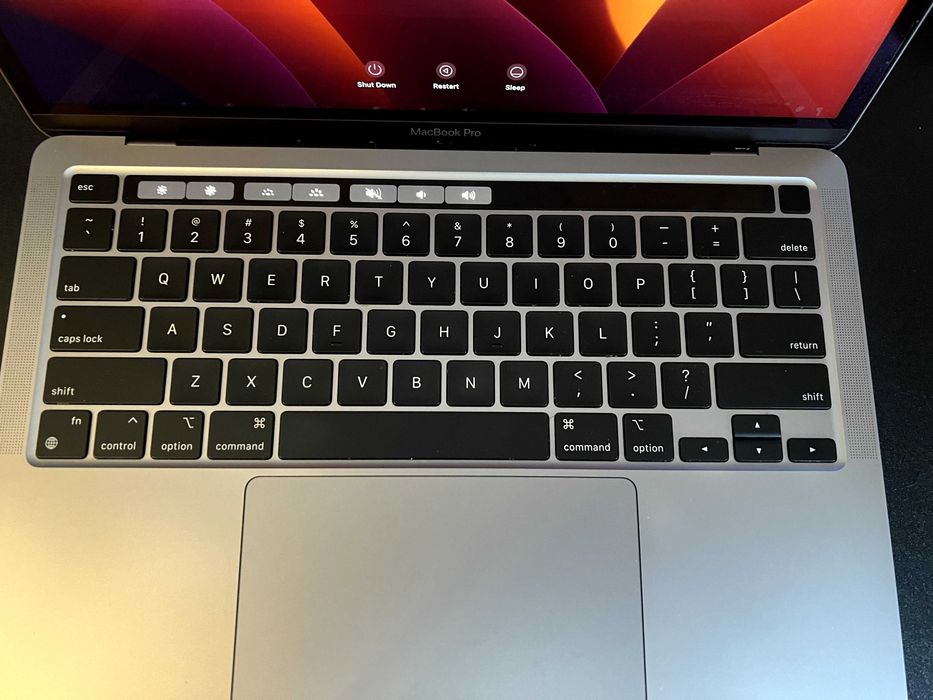 MacBook Pro M2 2022