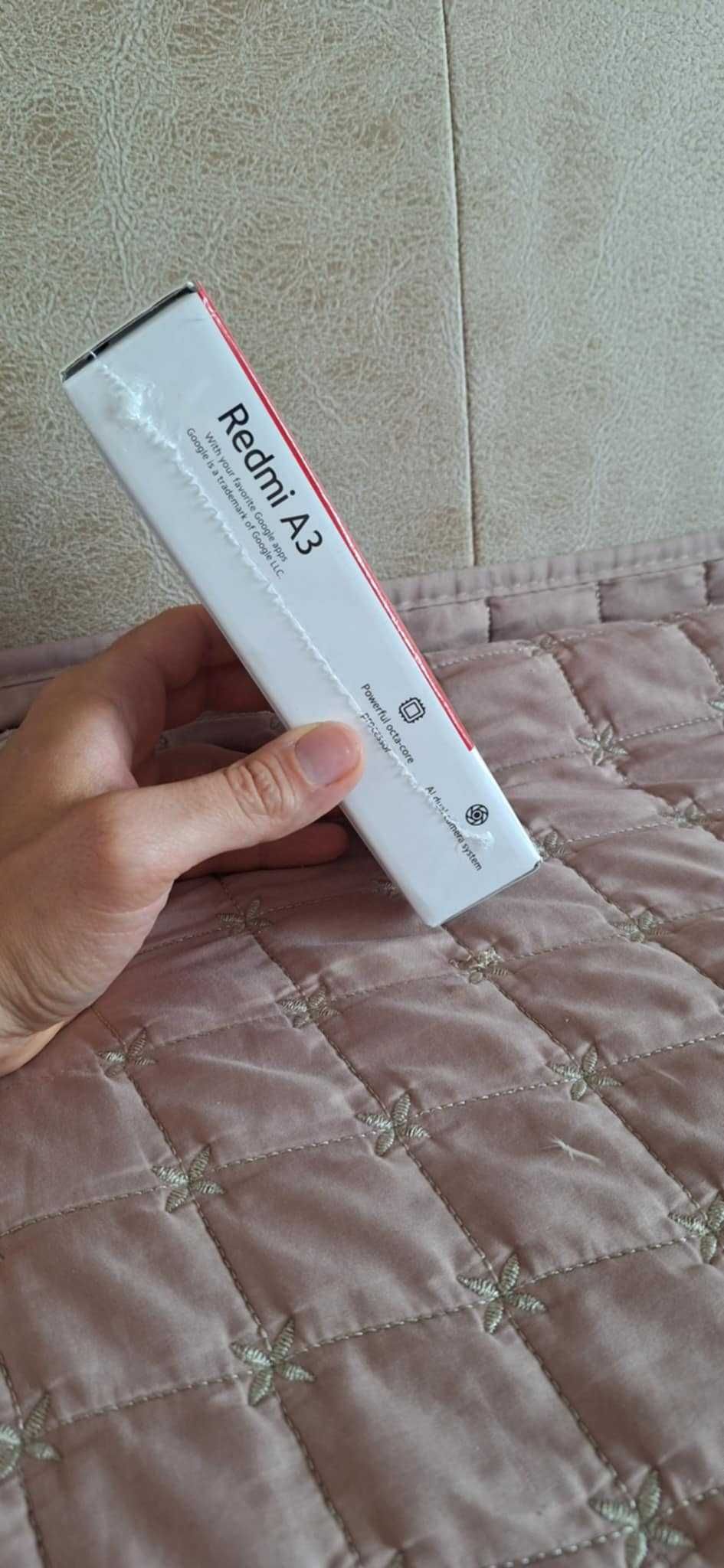 Смартфон Xiaomi Redmi A3 3/64GB Midnight Black /Чисто нов