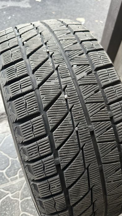 sailun ice blazer 235/45/19