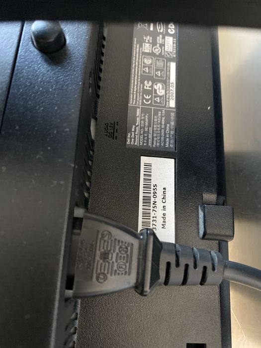 Monitor calculator Dell folosit+cabluri