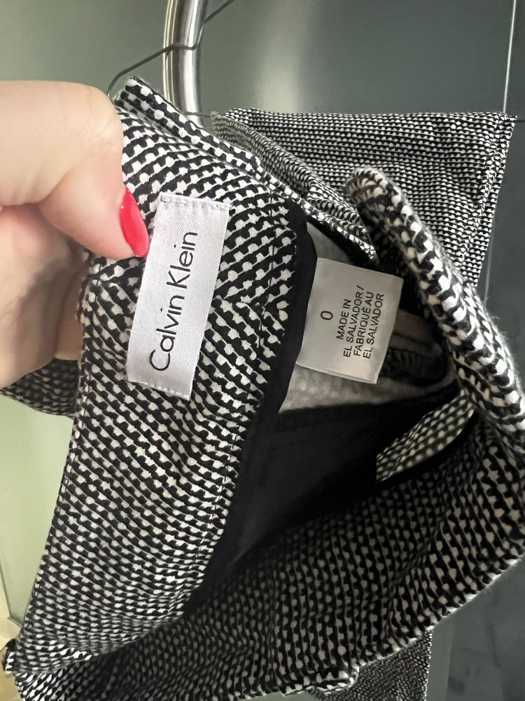 Панталон Calvin Klein Нов S размер