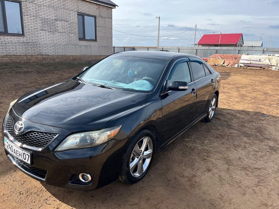 В продаже Toyota Camry 45 Se 2010