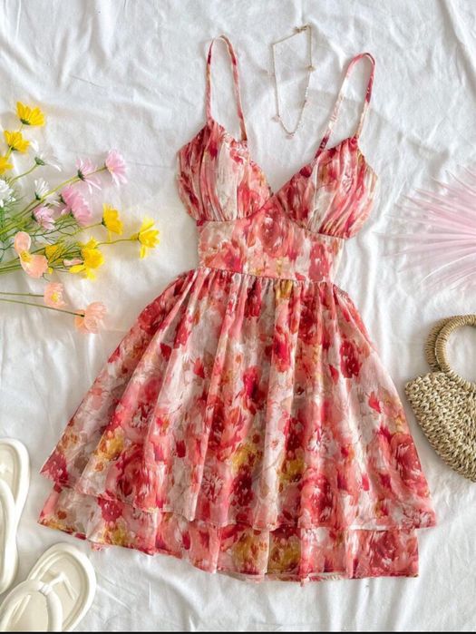 Къса лятна рокля