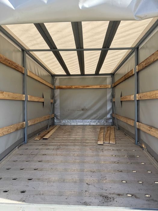 Platfoma IVECO DAILY. 35S18 AN 2024 CU PRELATA