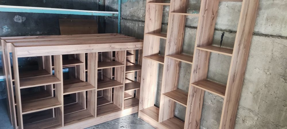 Стеллажи для интерьера