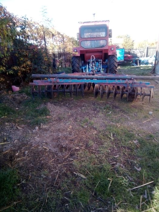 Disc agricol pt U 650 3.4 ca și nou