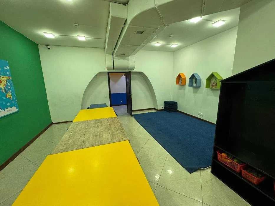 Учебный центр / Мед учреждение 300м2  Ориентир Дархан (37325)