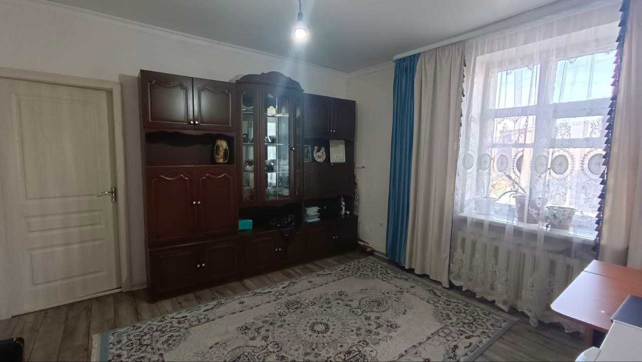 = Дом в Сортировке, 4 комнаты, 100м2, район магазина Жанар.
