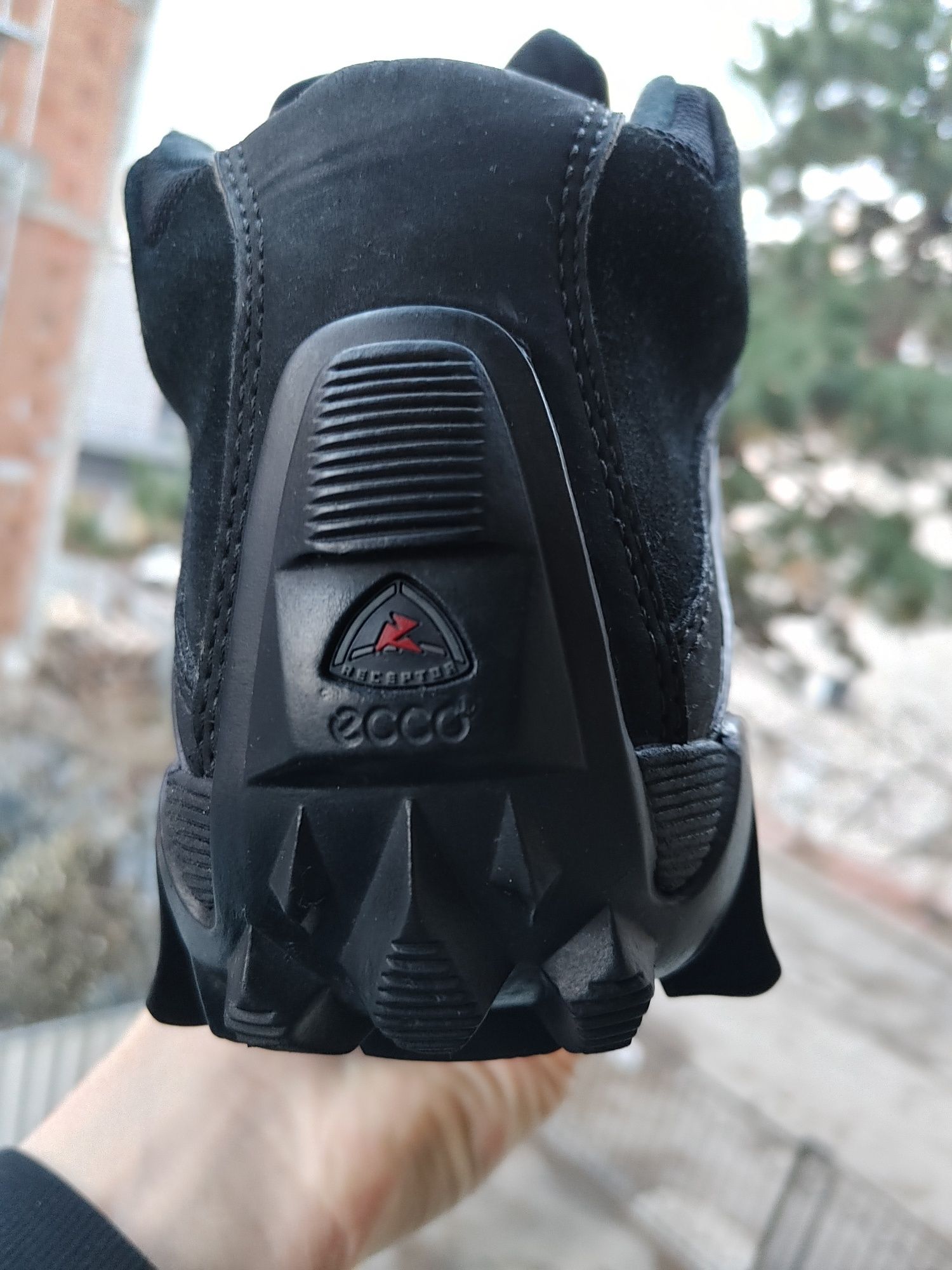 ECCO  Gore-tex 43 нм. 27,8см.