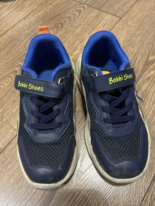 Кроссовки детский размер 29