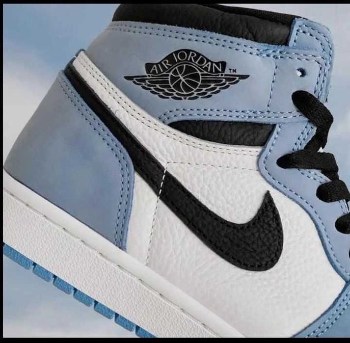 Vand jordan 1 university blue