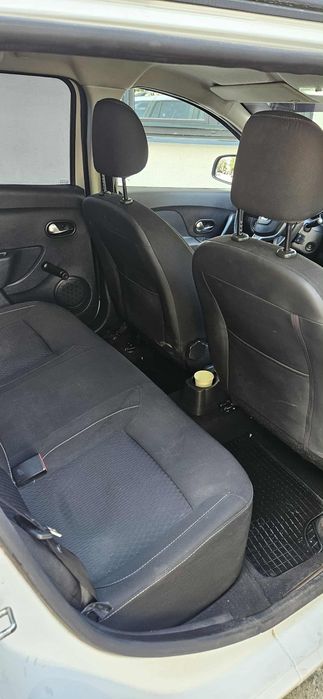 Vând Dacia Logan MCV 1.5 DCi