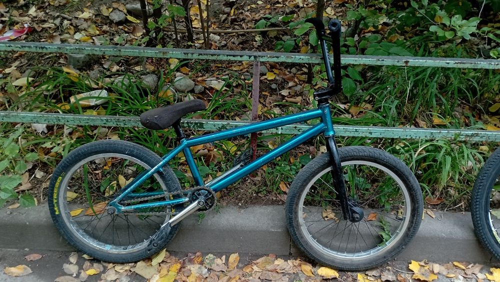 Продам бмх (торг)