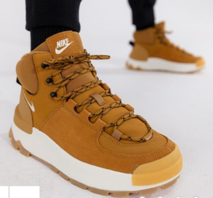Оригинални боти Nike