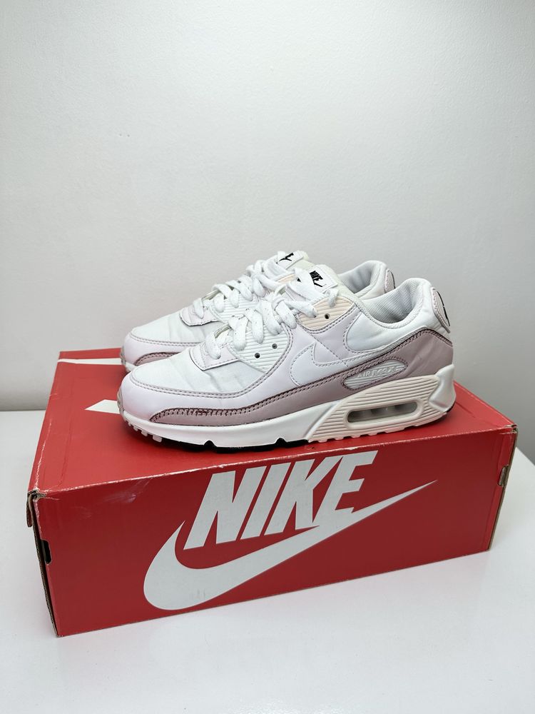 Nike Air Max 90 Дамски маратонки