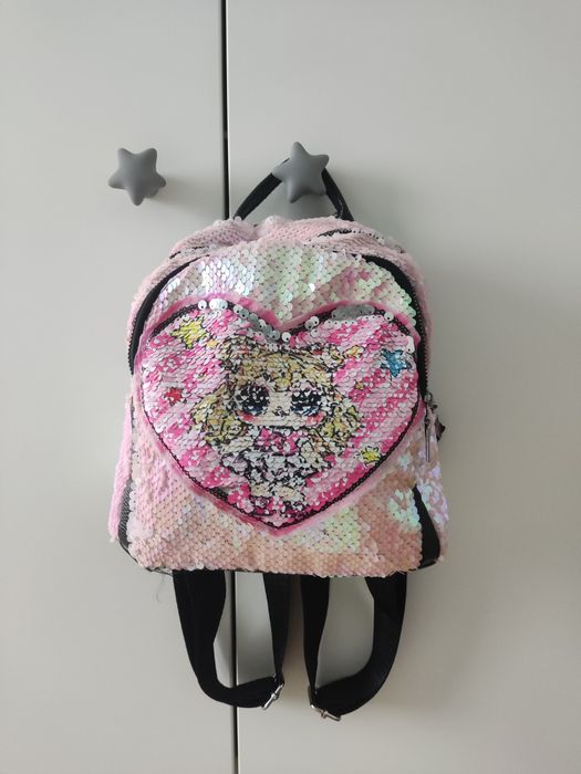 Детска раница с обръщащи се пайети