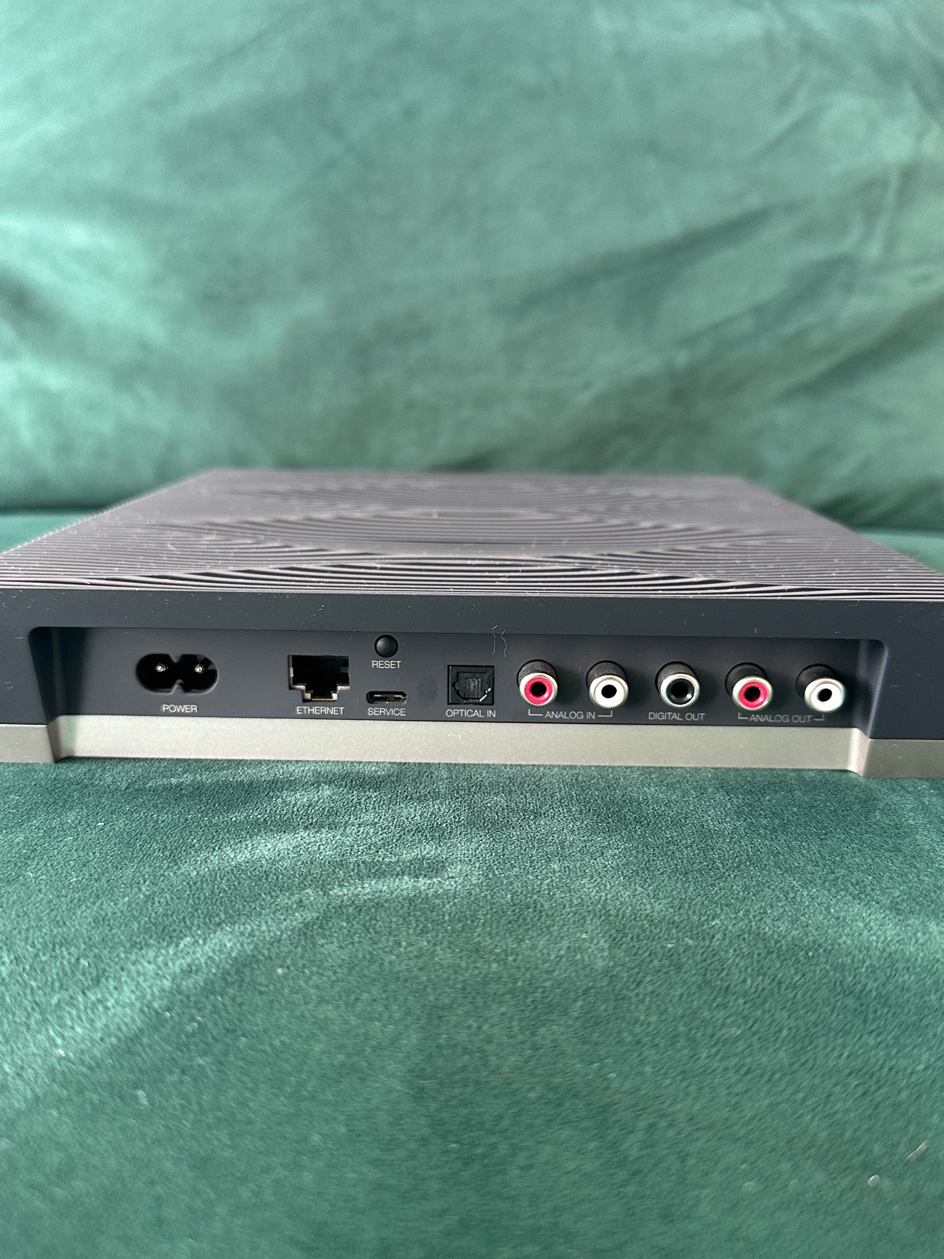 Bowers & Wilkins Formation audio DAC