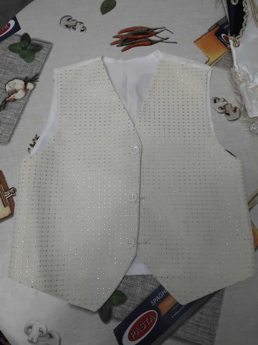 Дрехи за сюнет  3-4 години