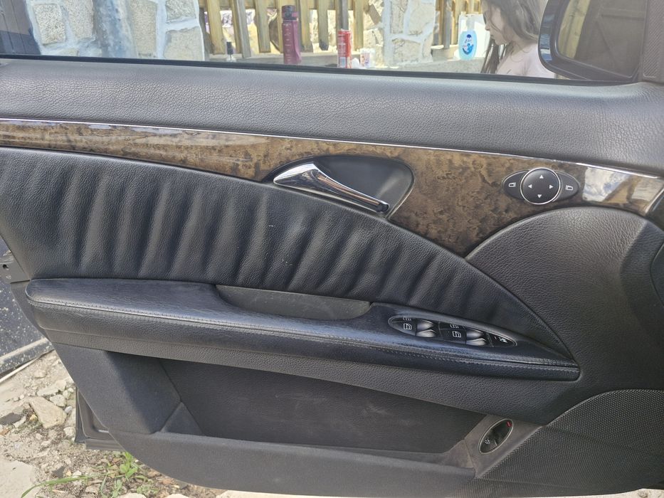 Мерцедес  Е class w211 Avangarde