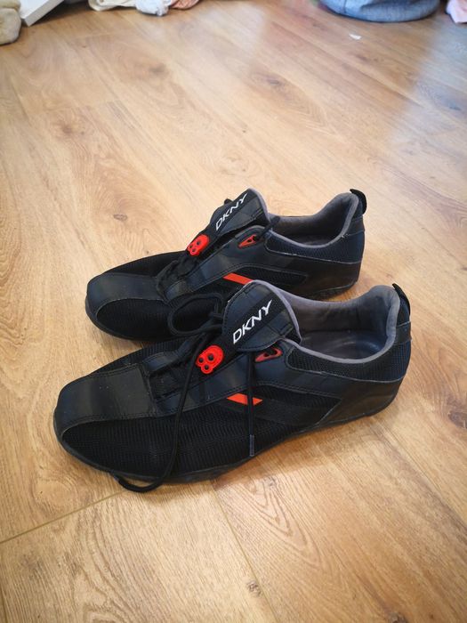 Обувки Boss, Tomi Hilfiger, DKNY, CONVERSE и др.