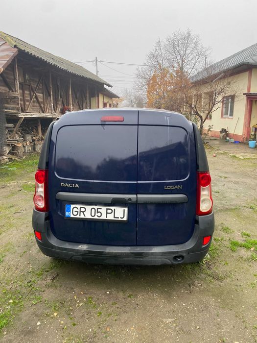 Dacia Logan 2011(12)- Autoutilitara, benzina