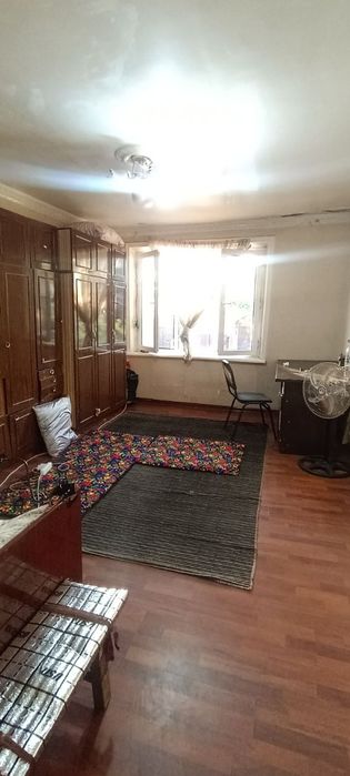 Срочно продается квартира домбирабад 1/2/2 кирпич 40.500у,е стар