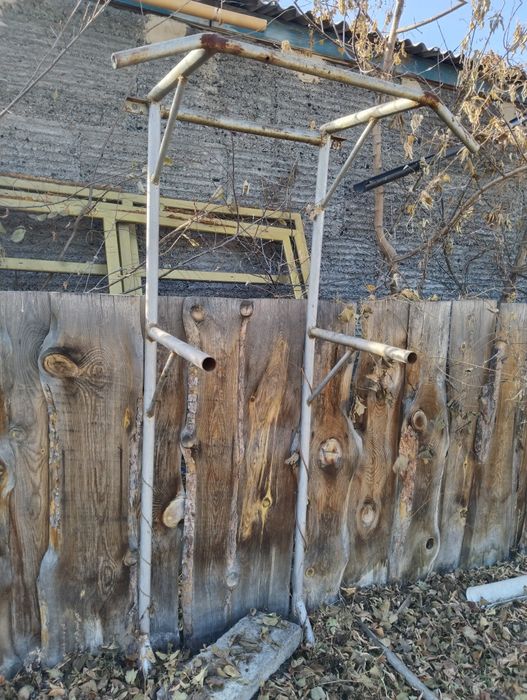 Продам турник с брусьями