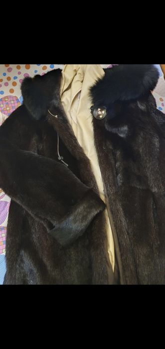 натуральный сурок и воротник песец(скидка)