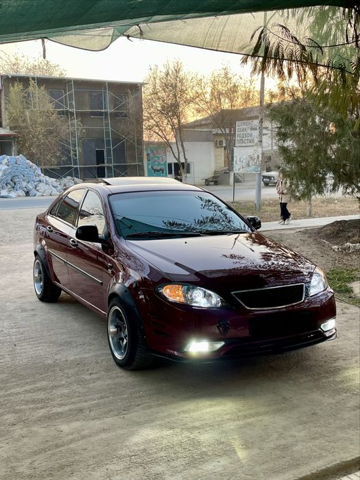 Jentra 3-pozitsiya Elegant plus Full navarod sotiladi. Obmen ham bor