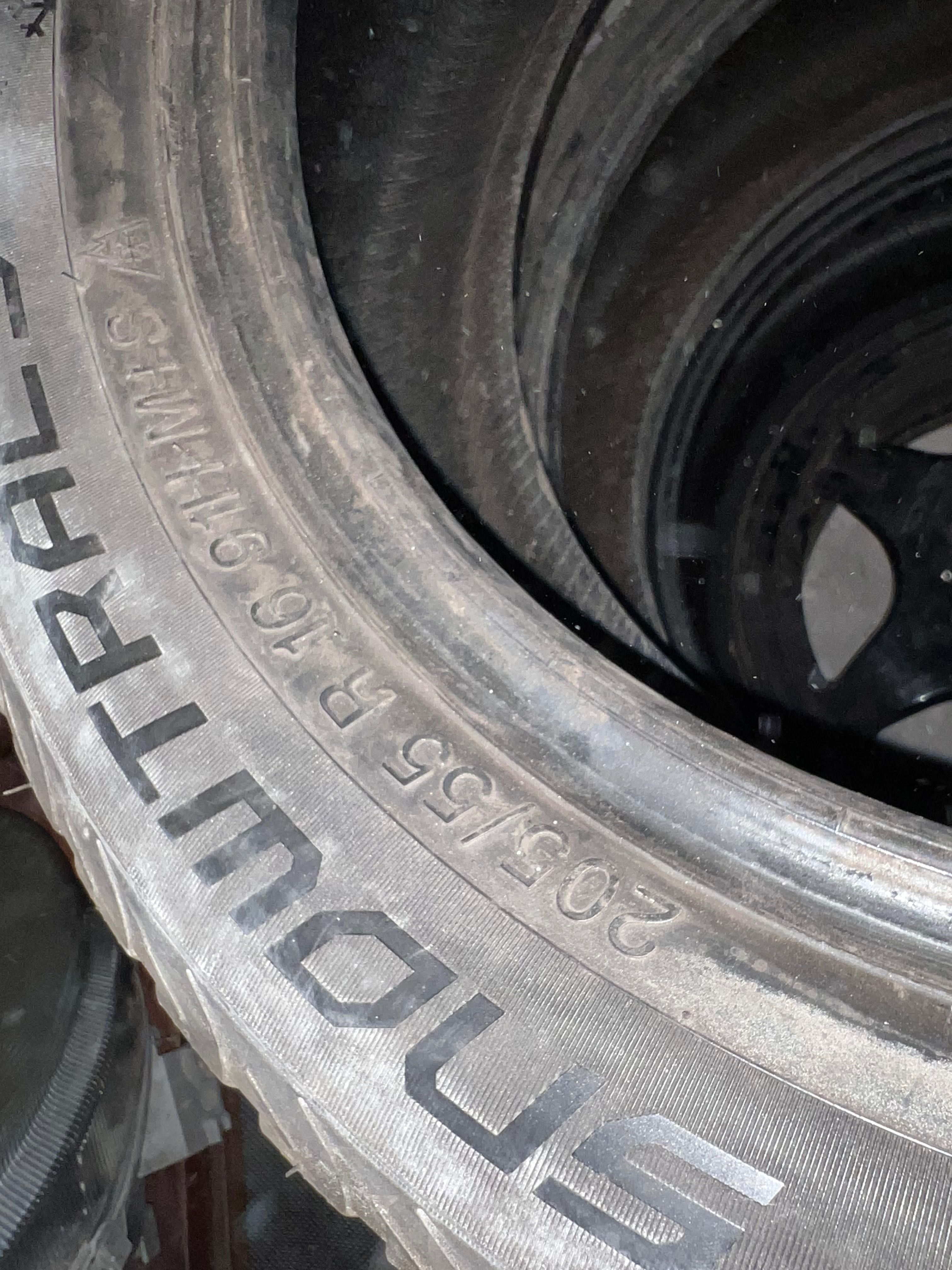 Зимни гуми 205/55R16 2 броя