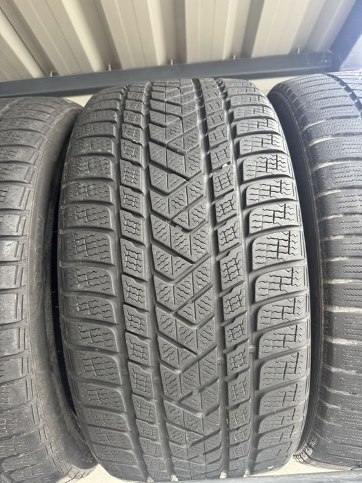 Зимни гуми 20цола Спорт пакет Continental 255/40R20 Pirelli 285/35R20