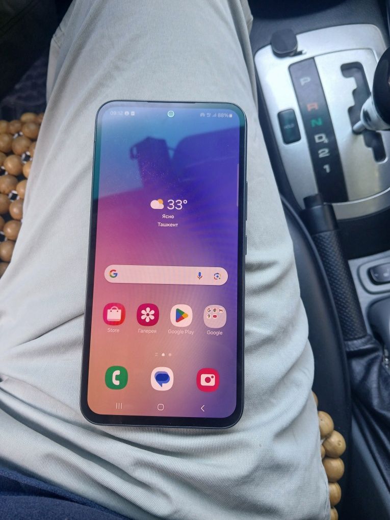 A 54 5 G 128 gb sastayani chotki