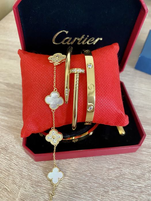 Set Bratari Cartier si Van Cleef  Gold. Calitate Premium