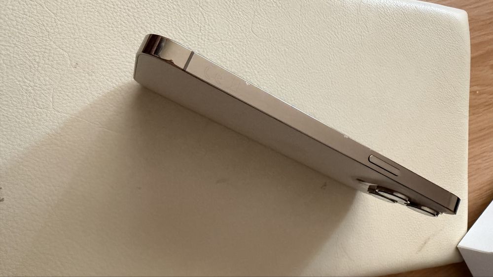 Iphone 14 Pro Max 256gb gold desert titanium